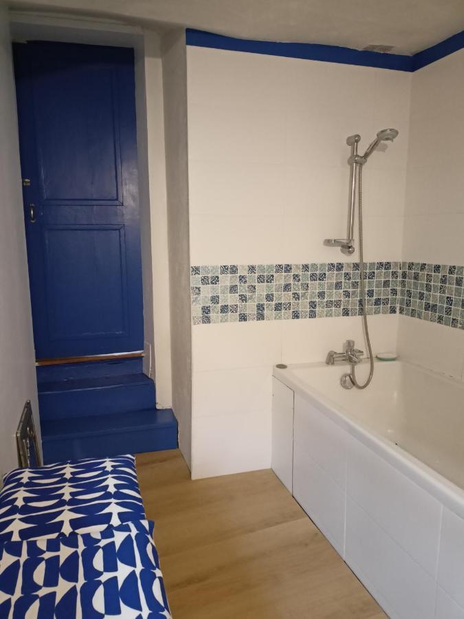 Appartement Cosy Et Chaleureux Saint-Arnoult-en-Yvelines Exterior foto