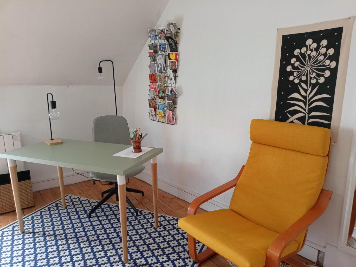 Appartement Cosy Et Chaleureux Saint-Arnoult-en-Yvelines Exterior foto